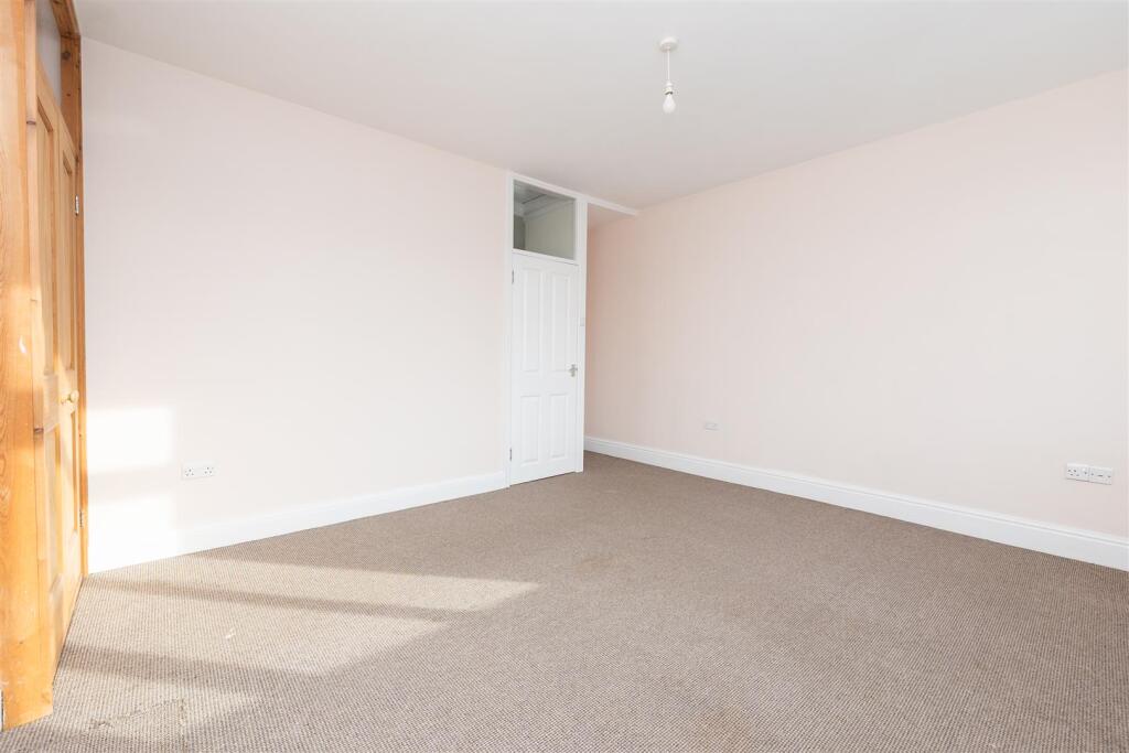 78-Keys-Avenue-BS7-0HJ-17.jpg