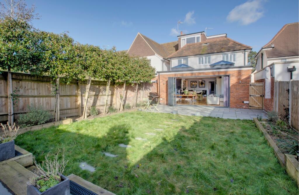 4 bedroom detached home (1)