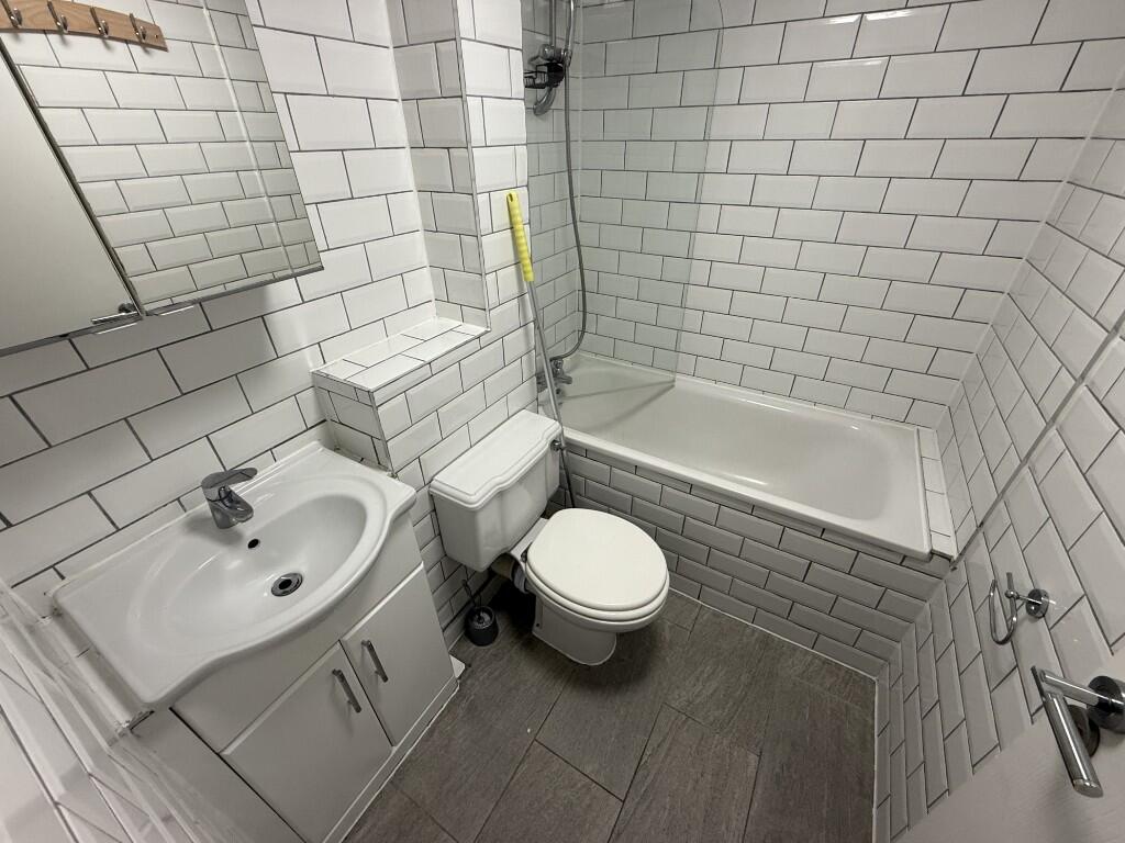 FITTED BATHROOM