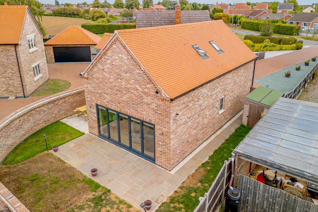 1 Parker Close (Frampton)-3
