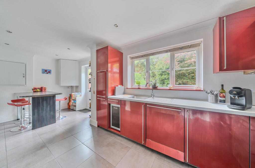 1301467-7-68387cf...