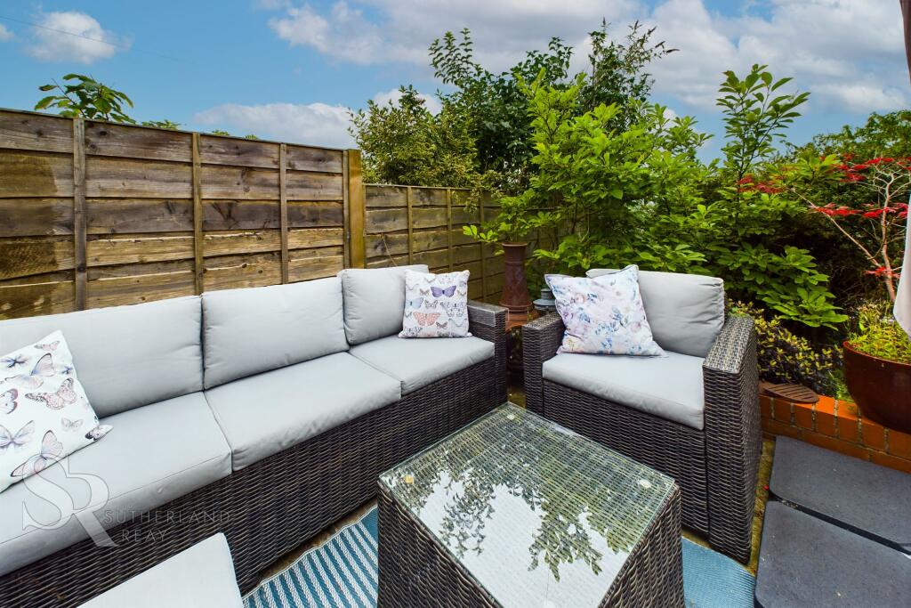 Front Garden Seating Area