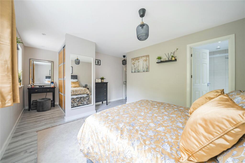 Main Bedroom