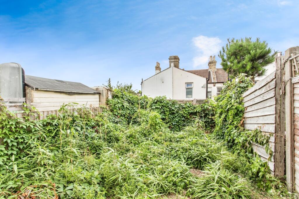 West Facing Garden