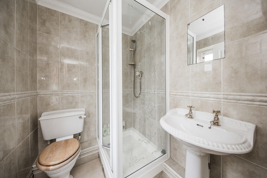 en suite 1