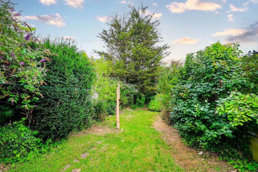 82 Millfield Avenue-19.jpg