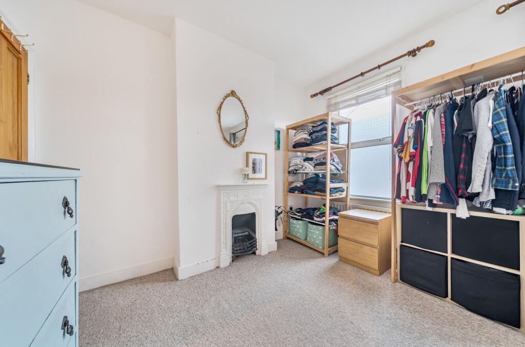 1392790-12-694041...