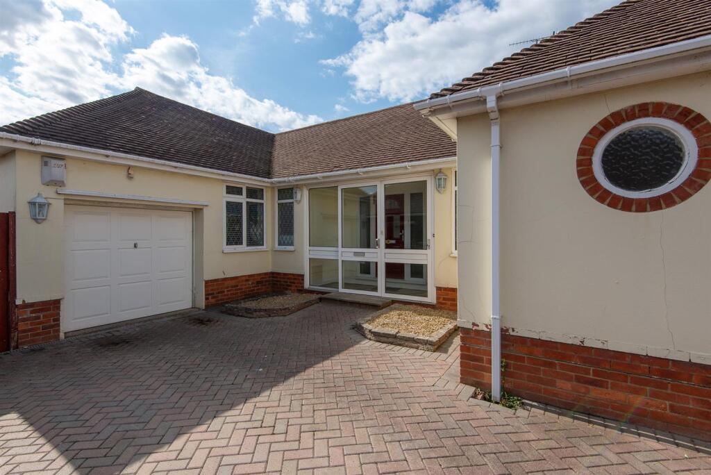 For Sale by Aspire Residential | Exmoor Drive