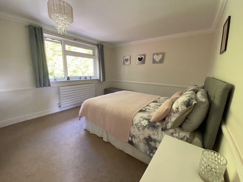 16 - Bedroom 1.jpg