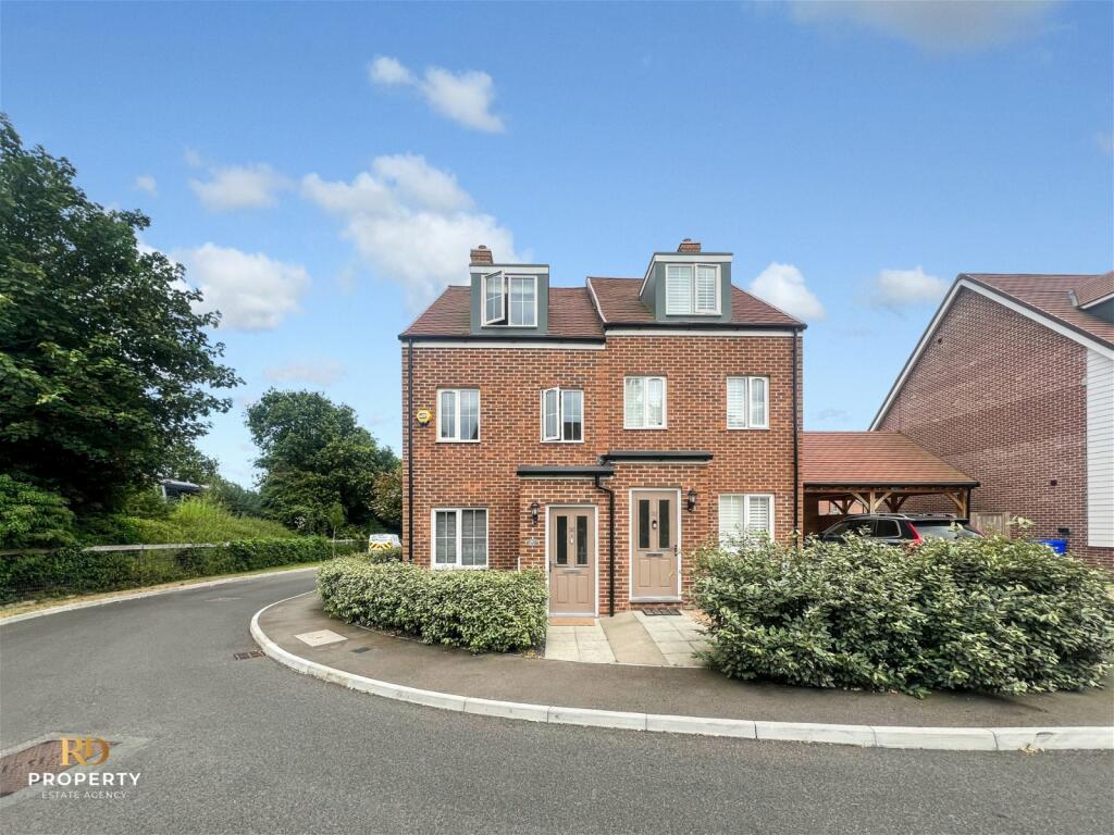 Hop Garden Crescent, Newington, Sittingbourne, ME9