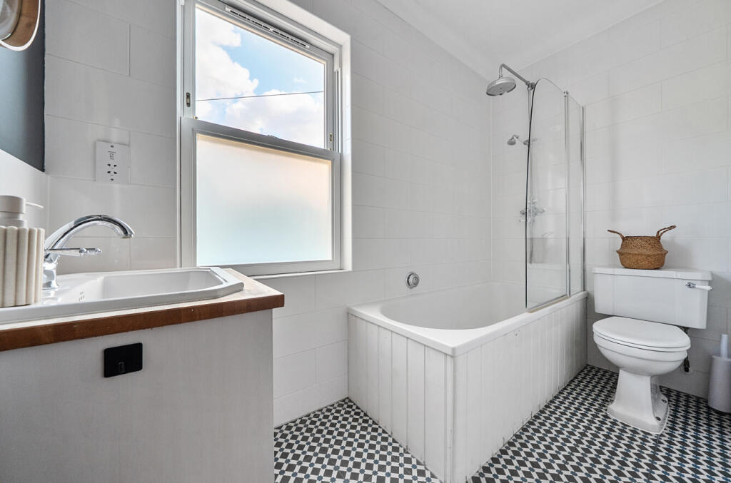 1325461-15-68758b...