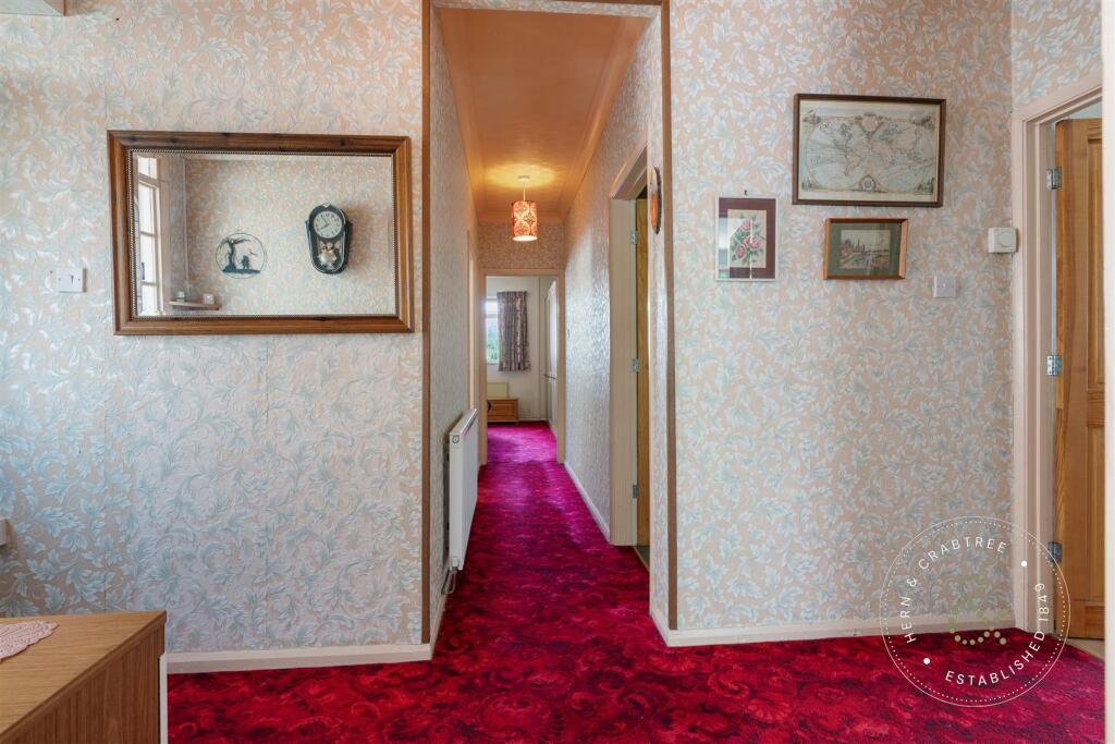 King George, Hern Crabtree (8).jpg