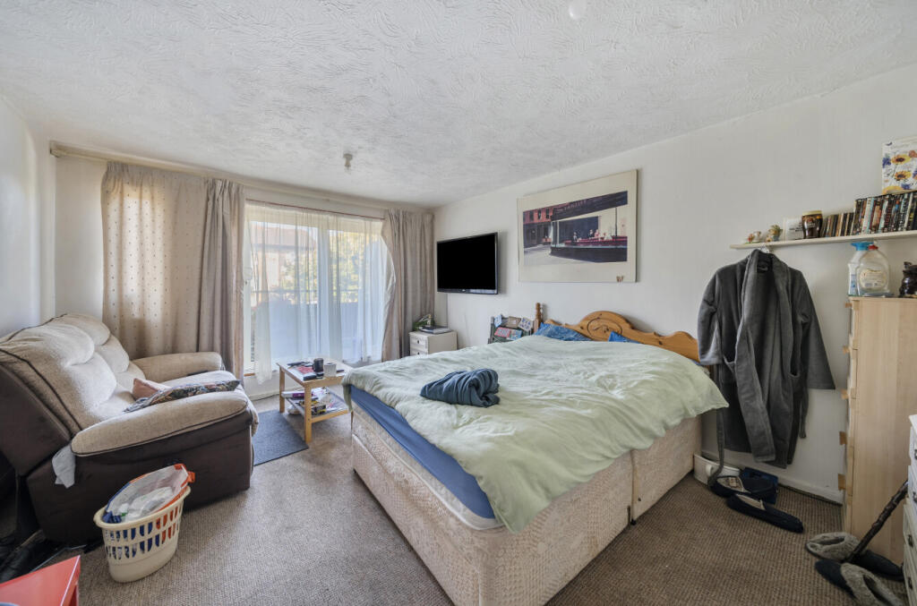 1358331-10-68d658...