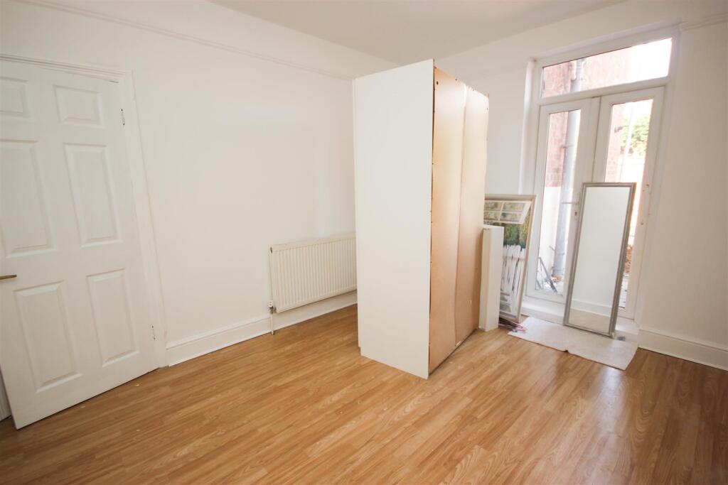 diningroom EDT.JPG
