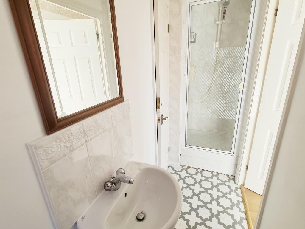 En-Suite Shower