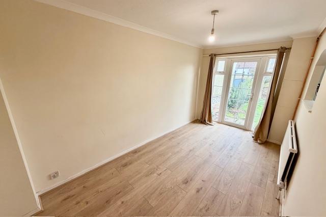 Dining room.jpg