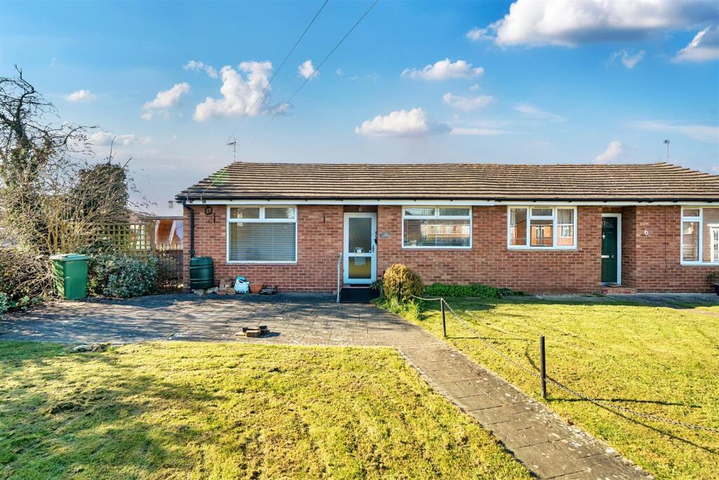 5 Palmer Drive, Lutterworth