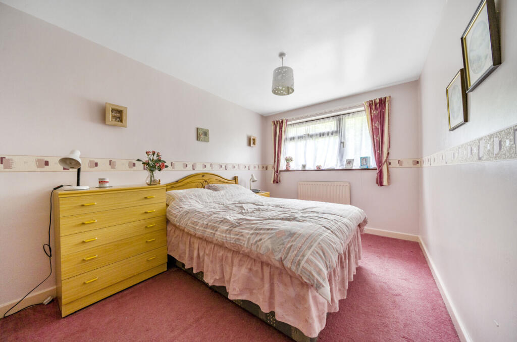 -681b6fd21f456-l-19-681919974c8dd-1284916-ARW-19 