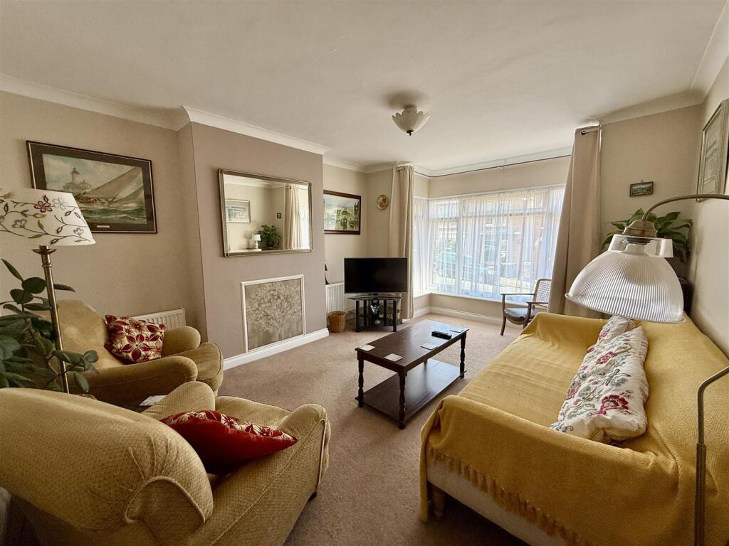 Sitting Room: