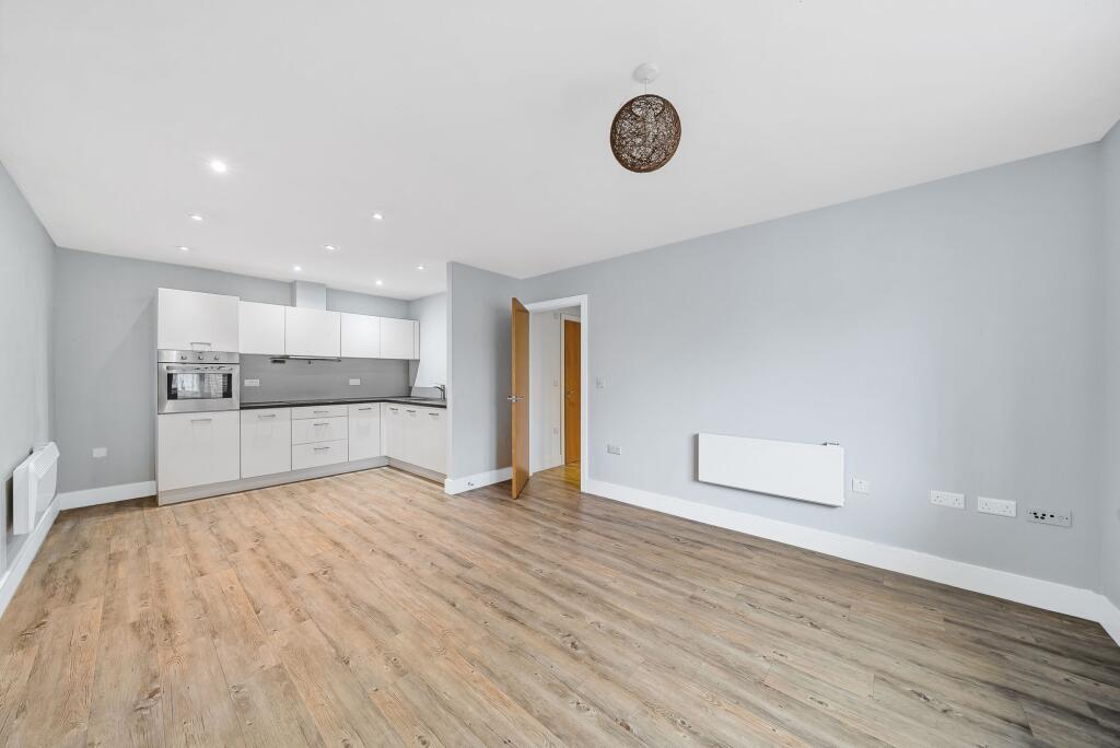 Kitchen/ Reception Room