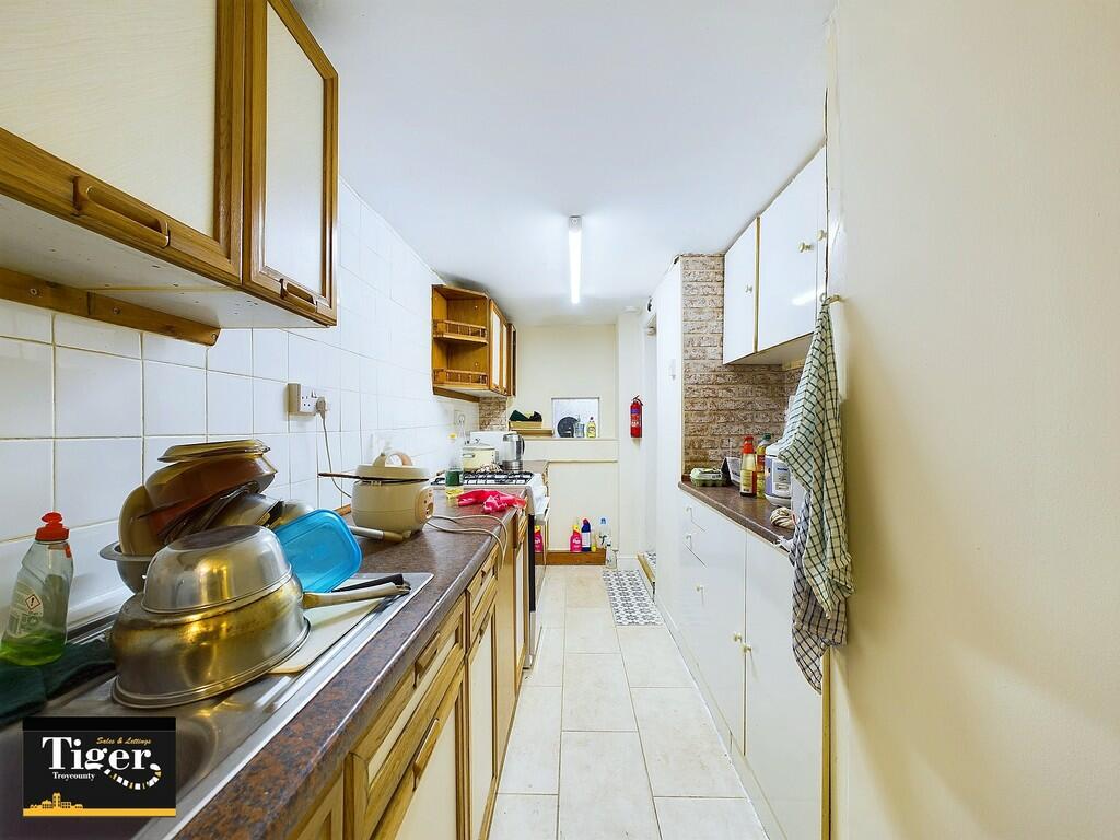 CAM03440G0-PR0185...