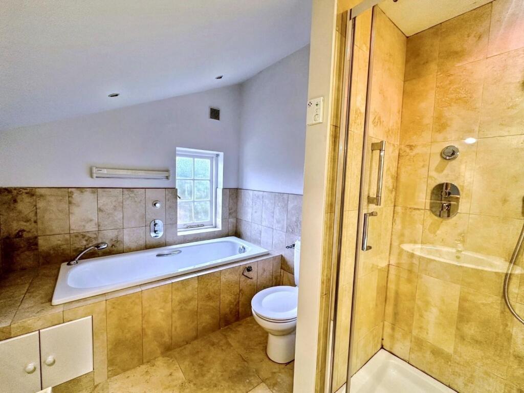 WhatsApp Image 20250905 at 100849_b1ef113c.jpg