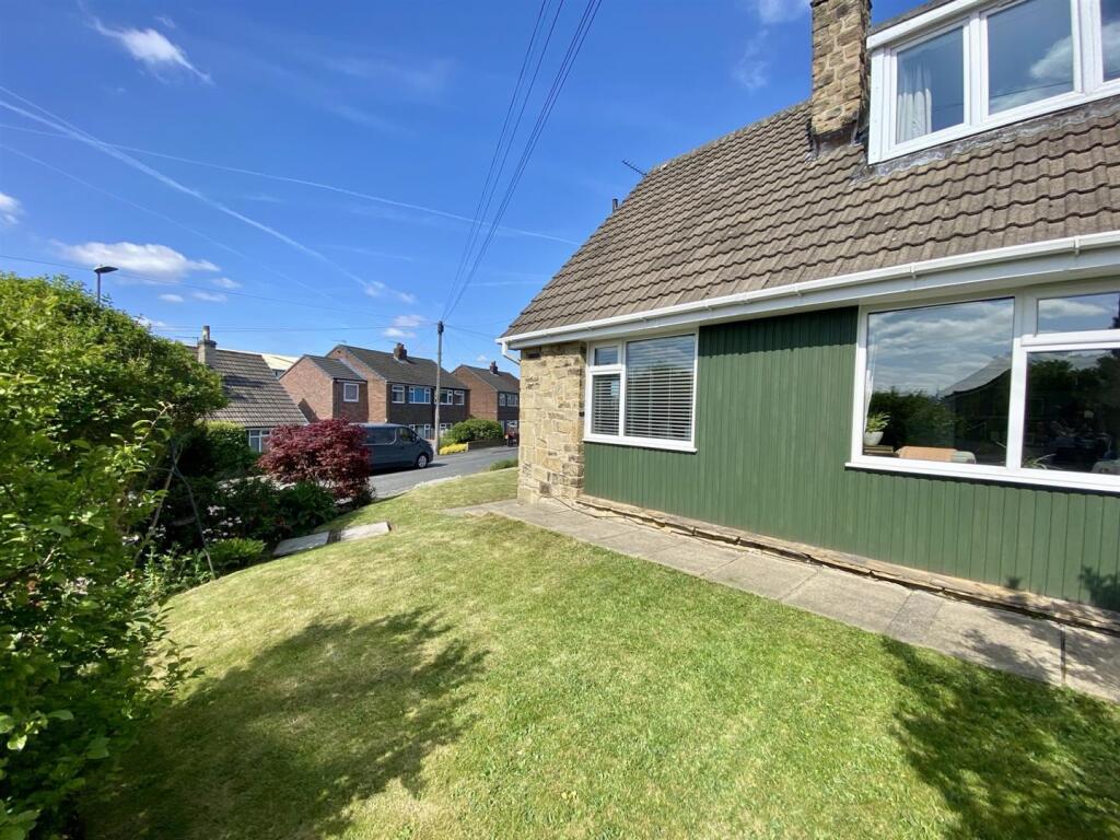 Bramleys Estate Agents - Manor Park - Mirfield (34