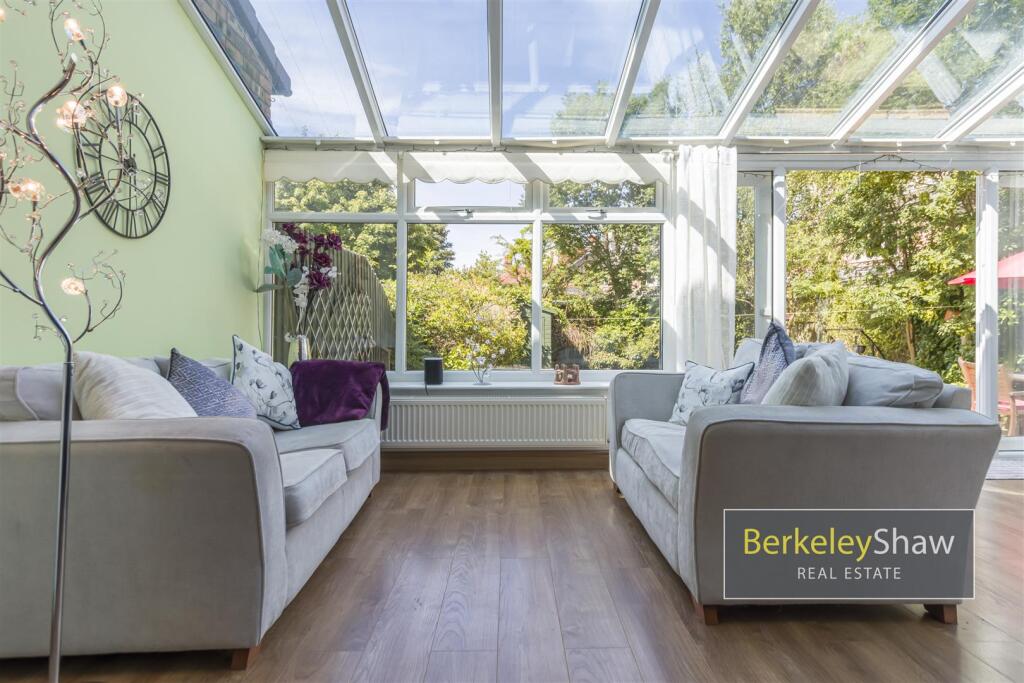 Moorland Avenue, Crosby