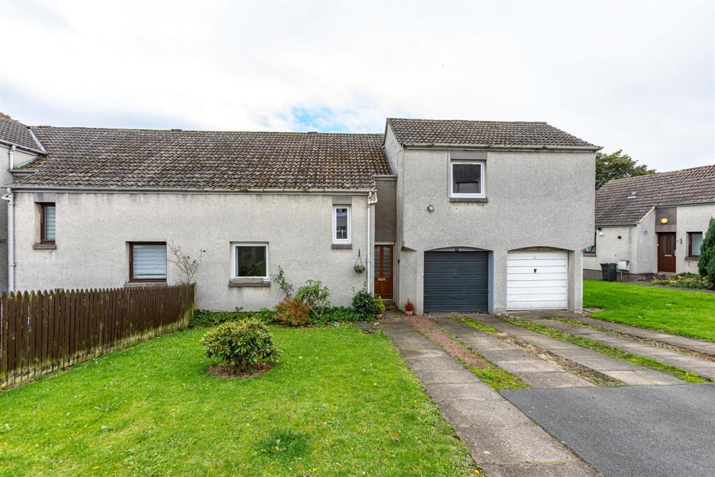 7 The Valley Selkirk 04.JPG