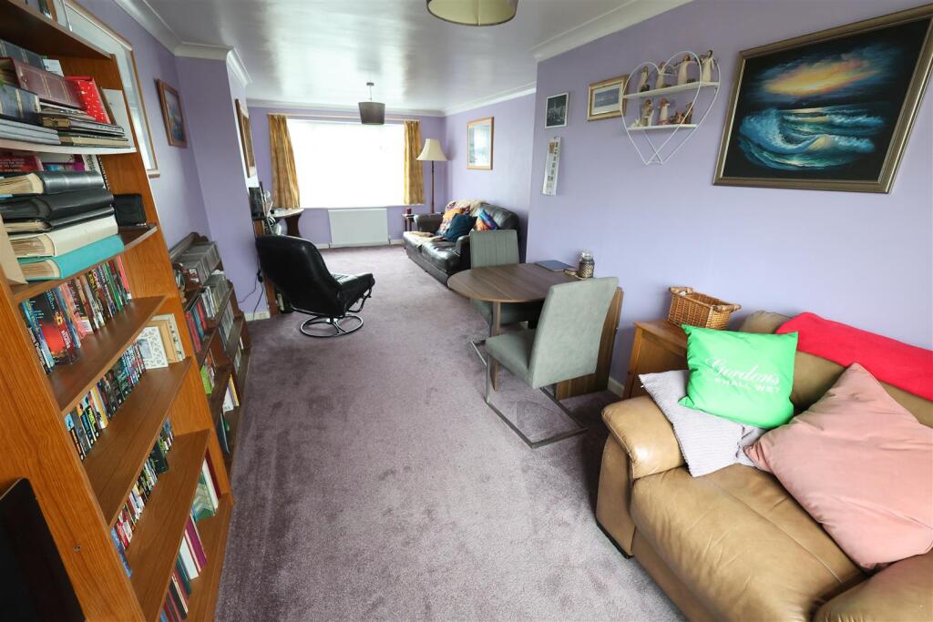 TC Lounge iv.JPG