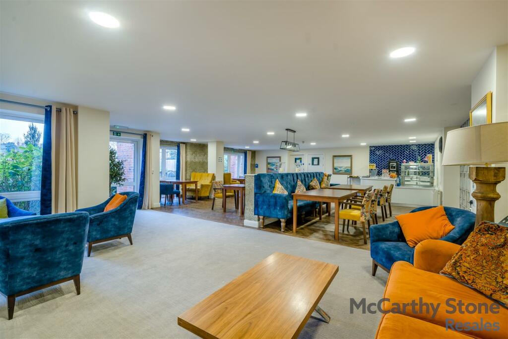 8628505-interior13.jpg