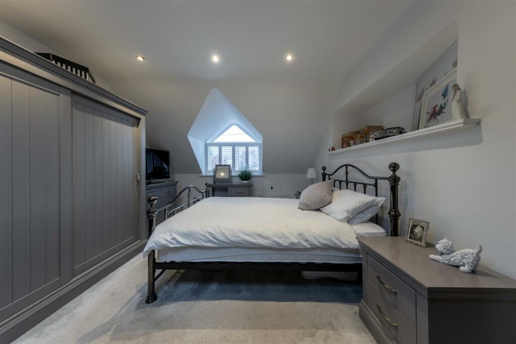 Church House-026.jpg