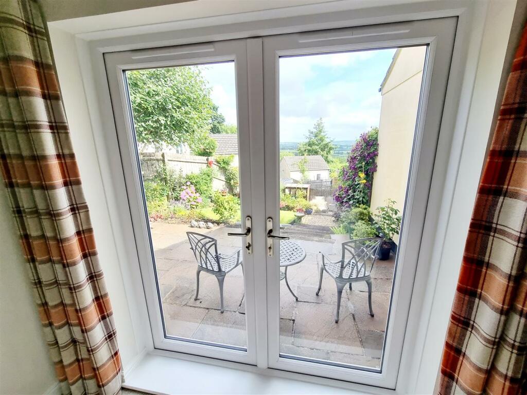 Patio doors.jpg