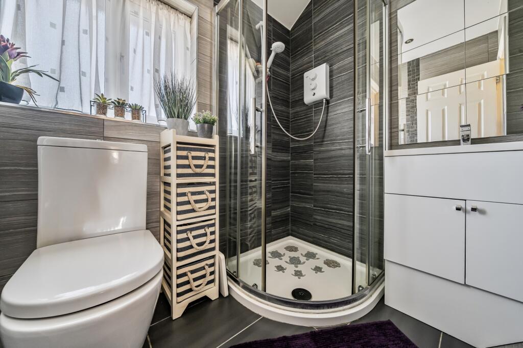 1331276-8-688ba4d7d159f