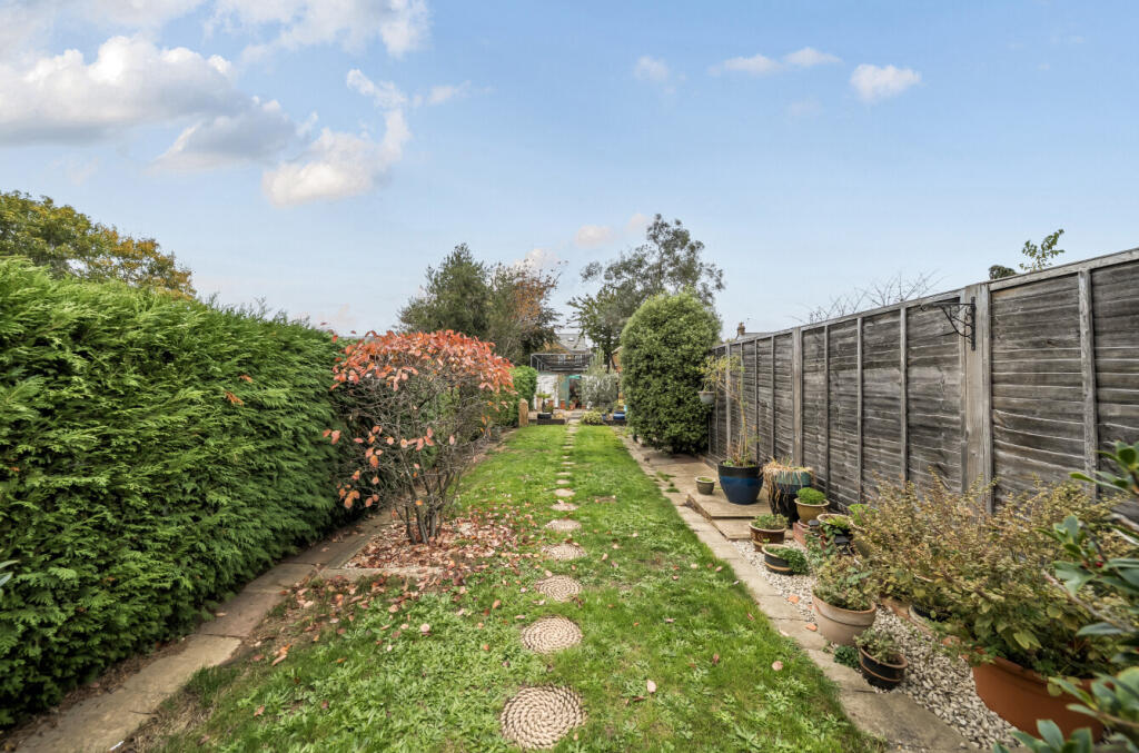 1369387-10-68f0a4...