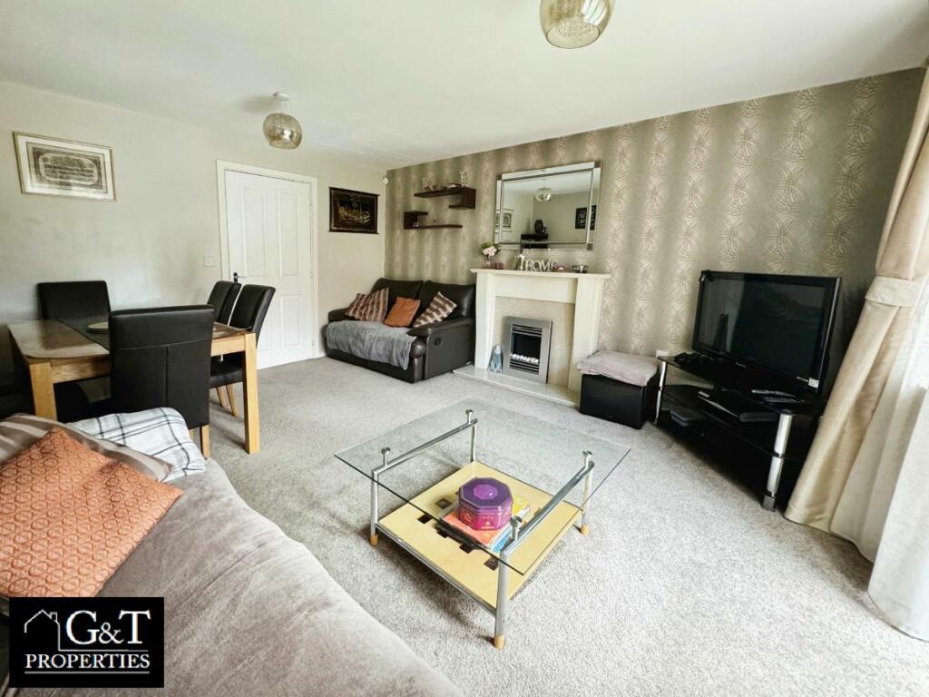 Living/Dining Room