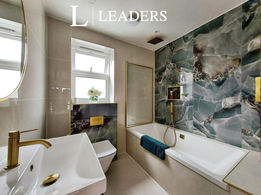 176bd2b8-Main 20bath