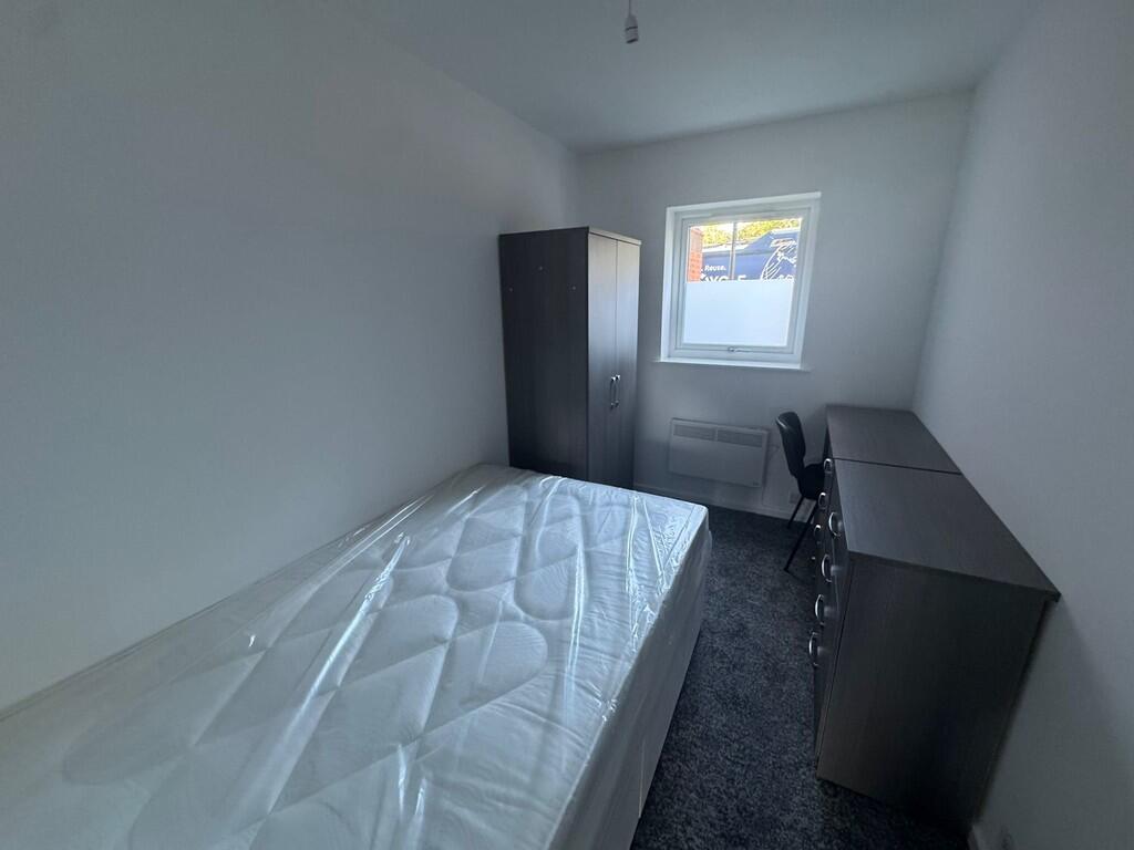 PHOTO-2025-09-08-...