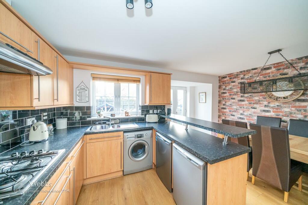 © Webbs Estate Agents © (10 of 85).jpg