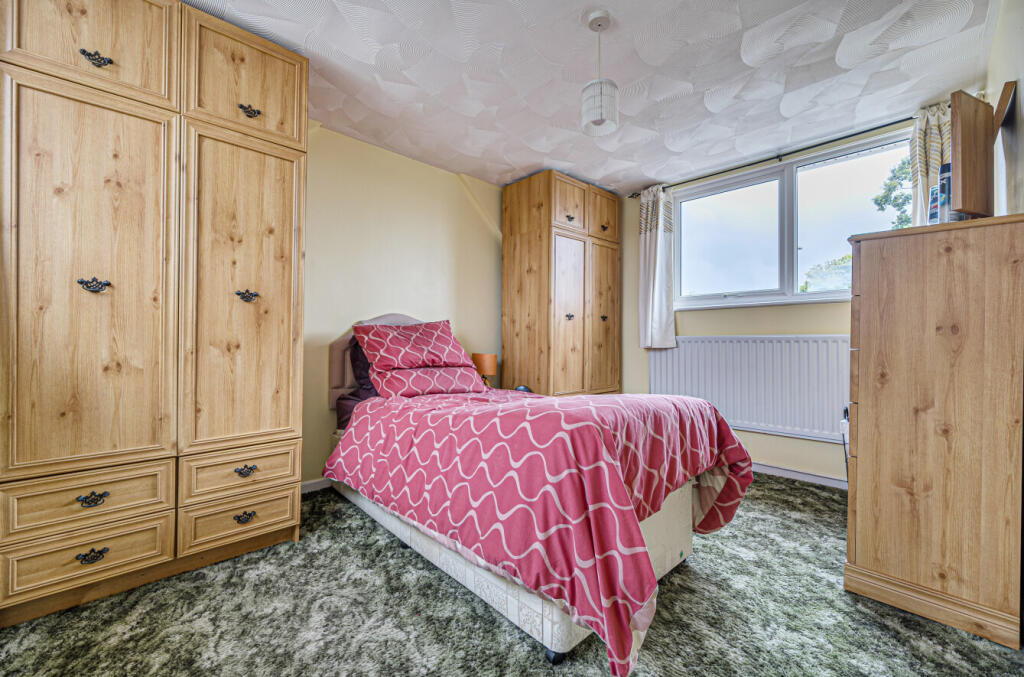 1348571-2-68b6d3f...