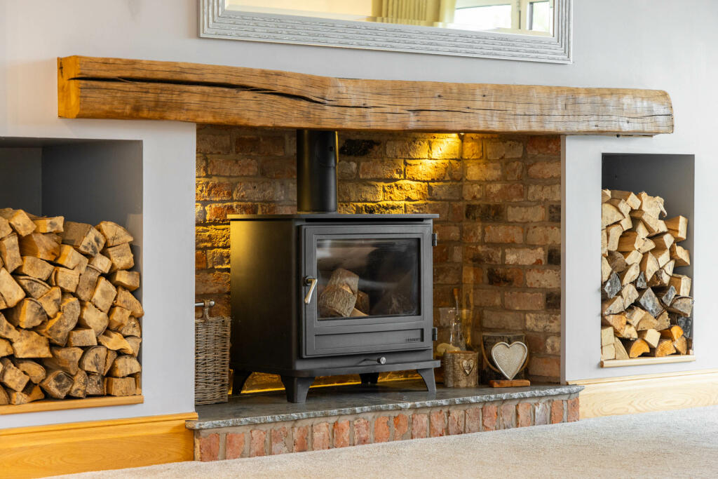 20241030-1155_Maison Haus - Ivory House, Station R