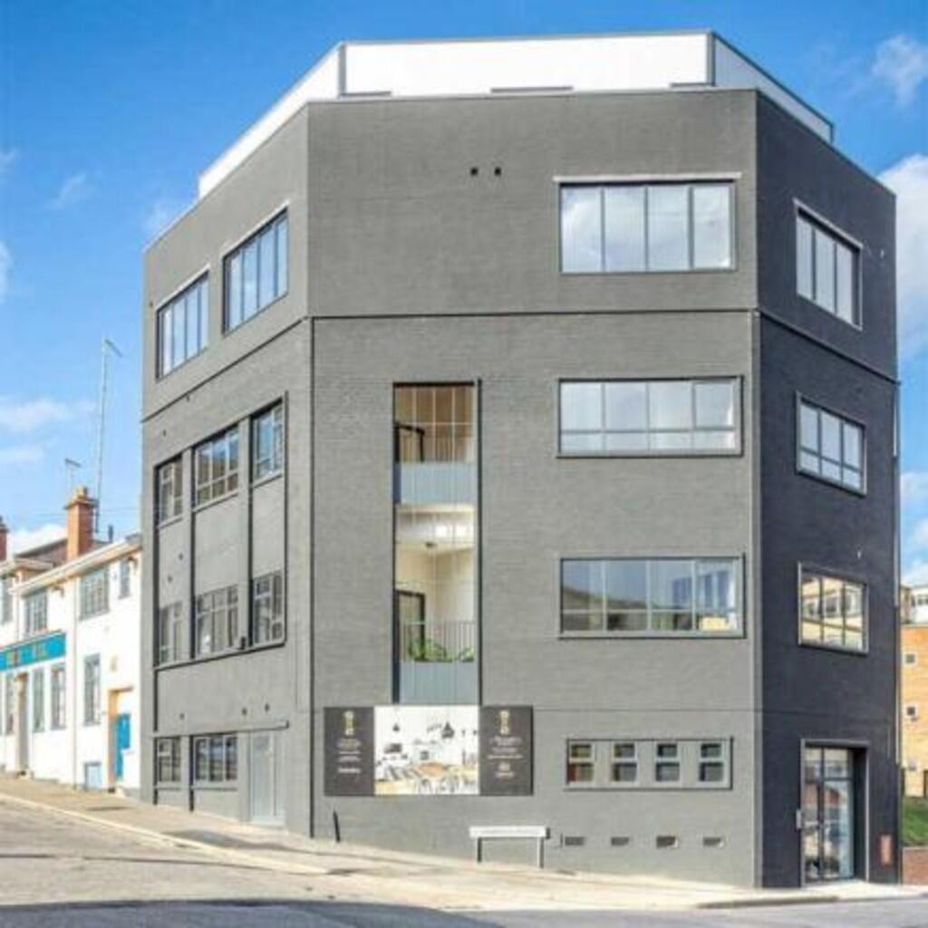 85910_10343000566...