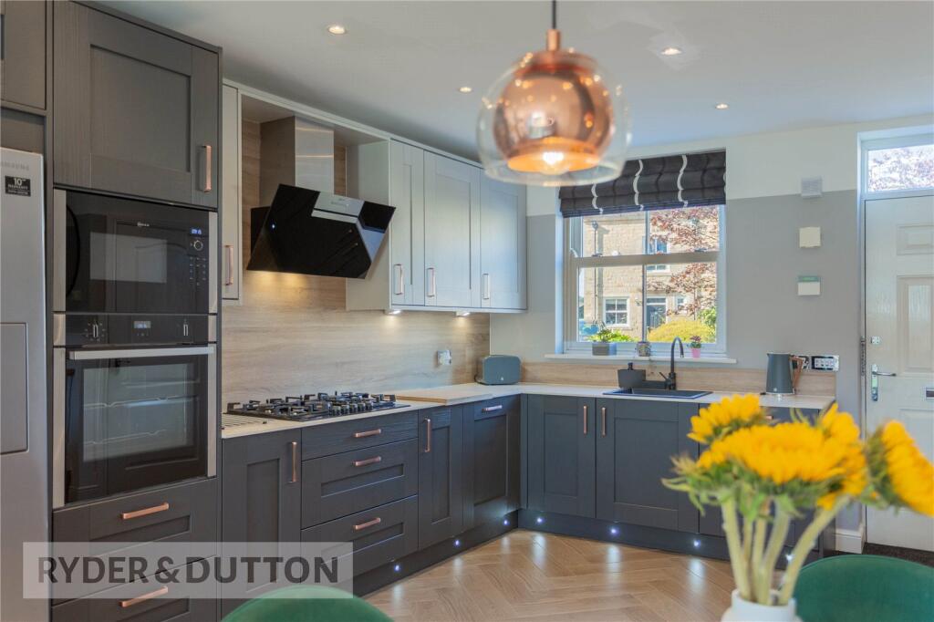 Contemporary Kitchen