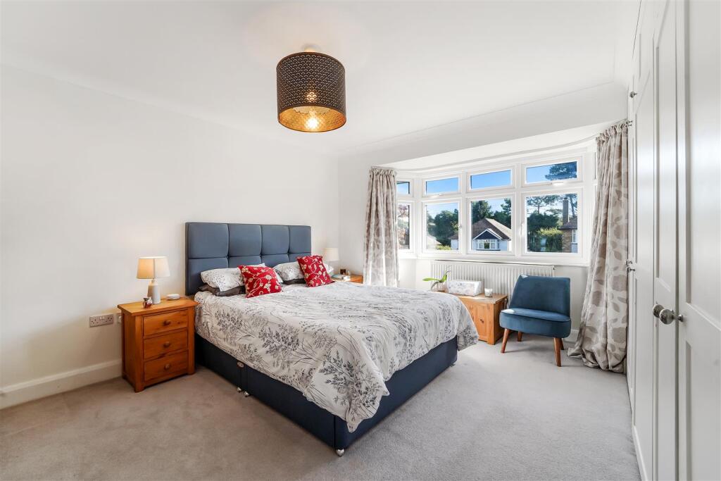 NORTH VIEW CRESCENT (7).jpg