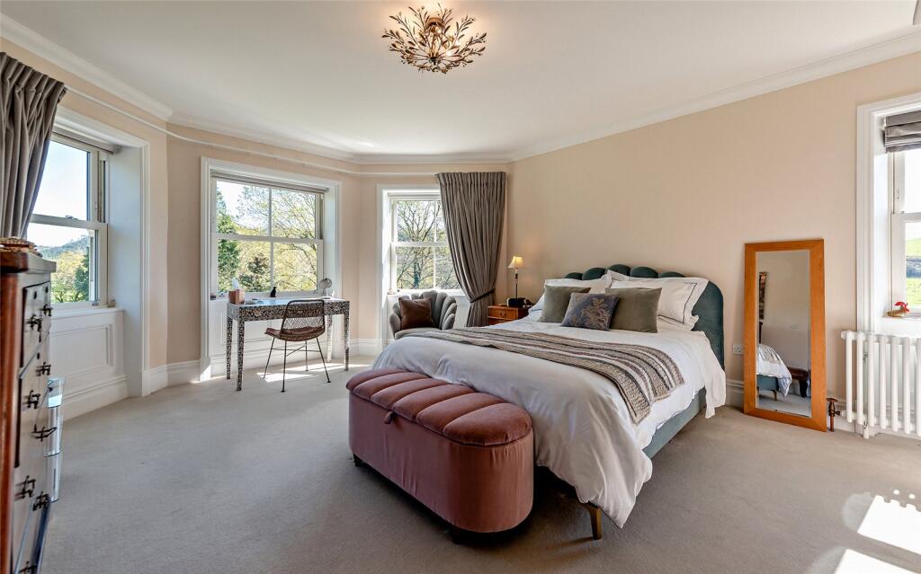 Principal Bedroom