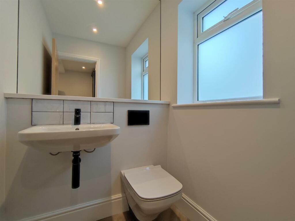 Ground Floor WC