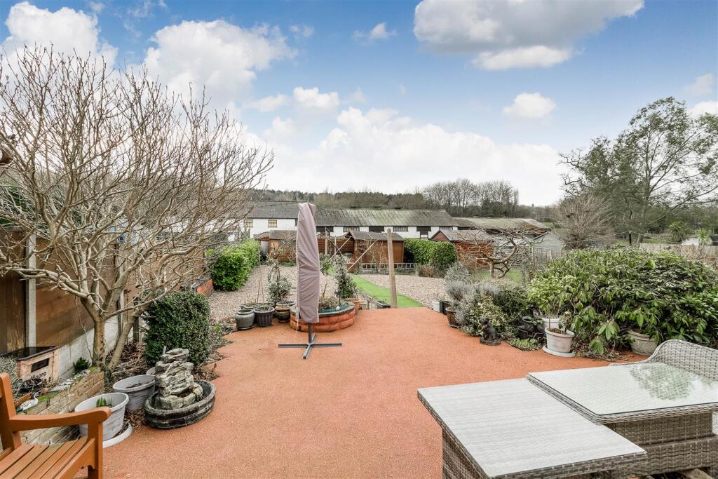 128 Watling Street 023.jpg