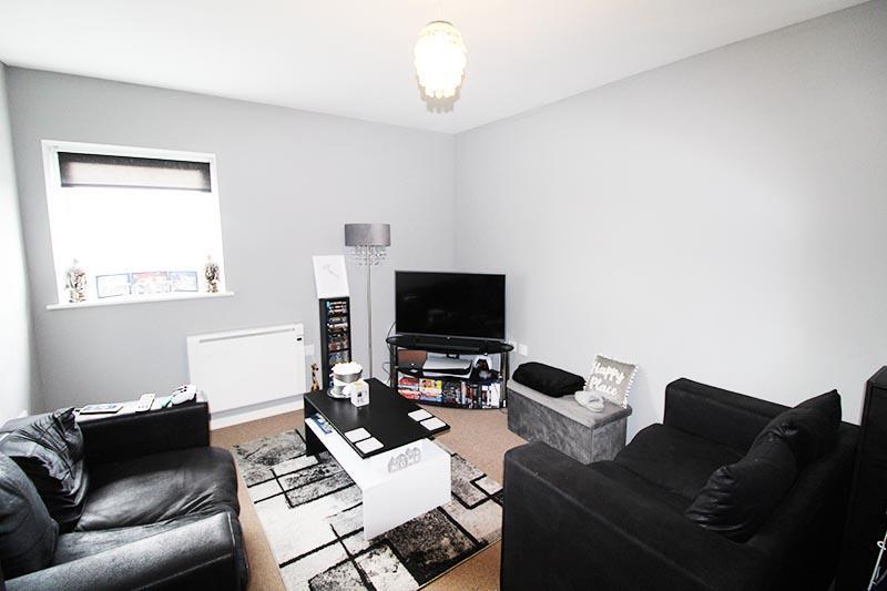 lounge 1 .jpg