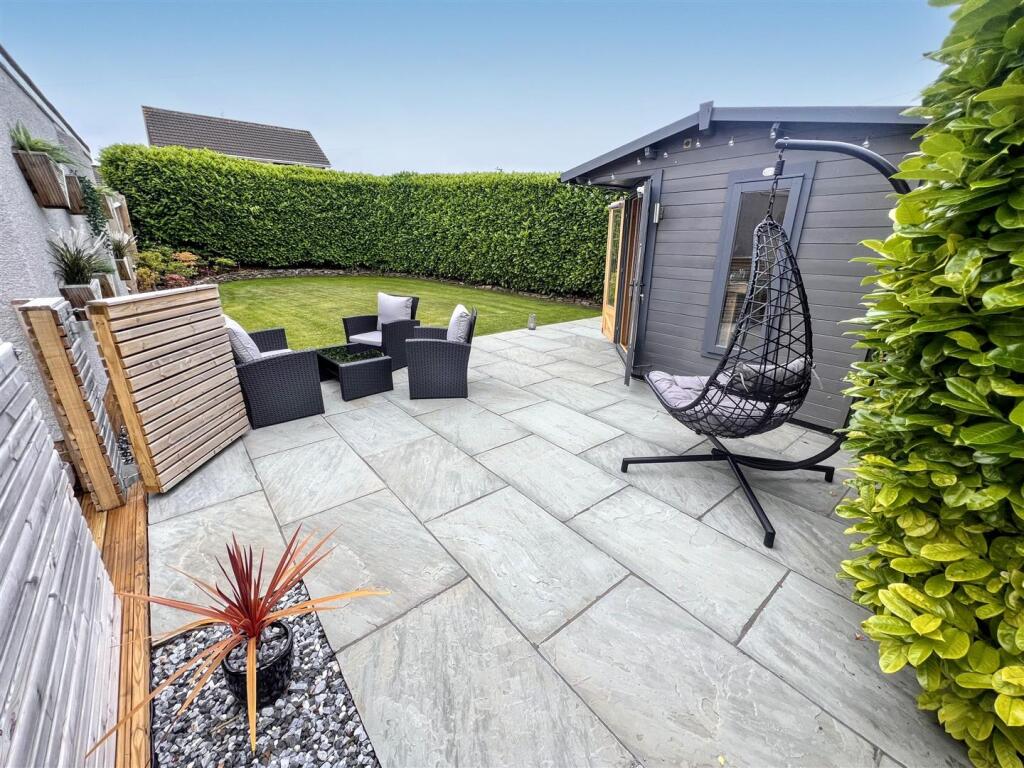 Garden 2.jpeg