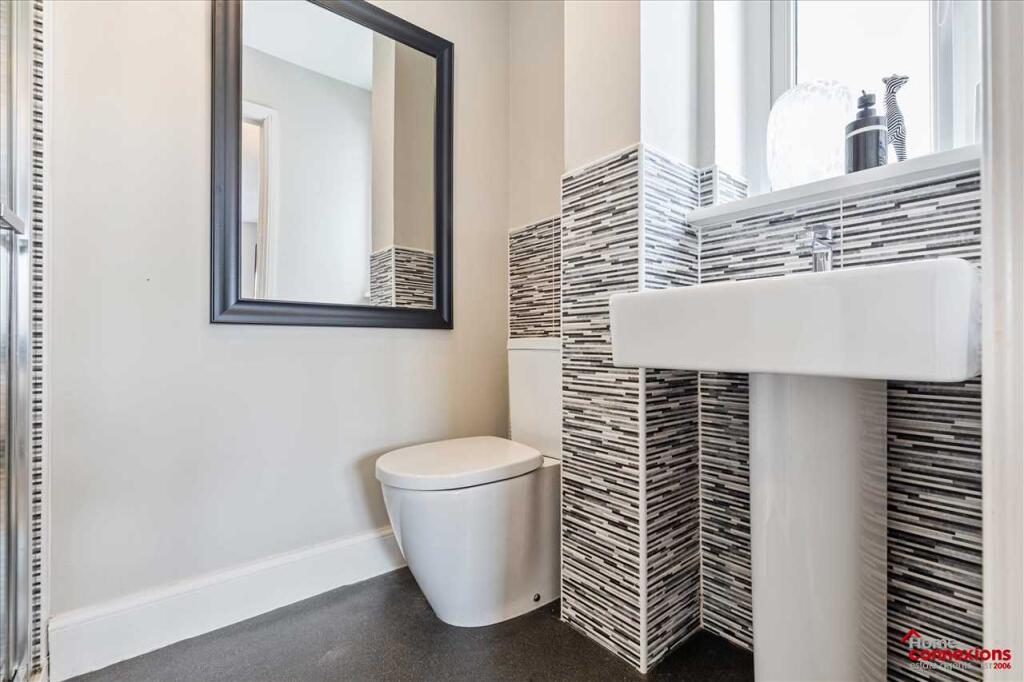En-Suite (1)